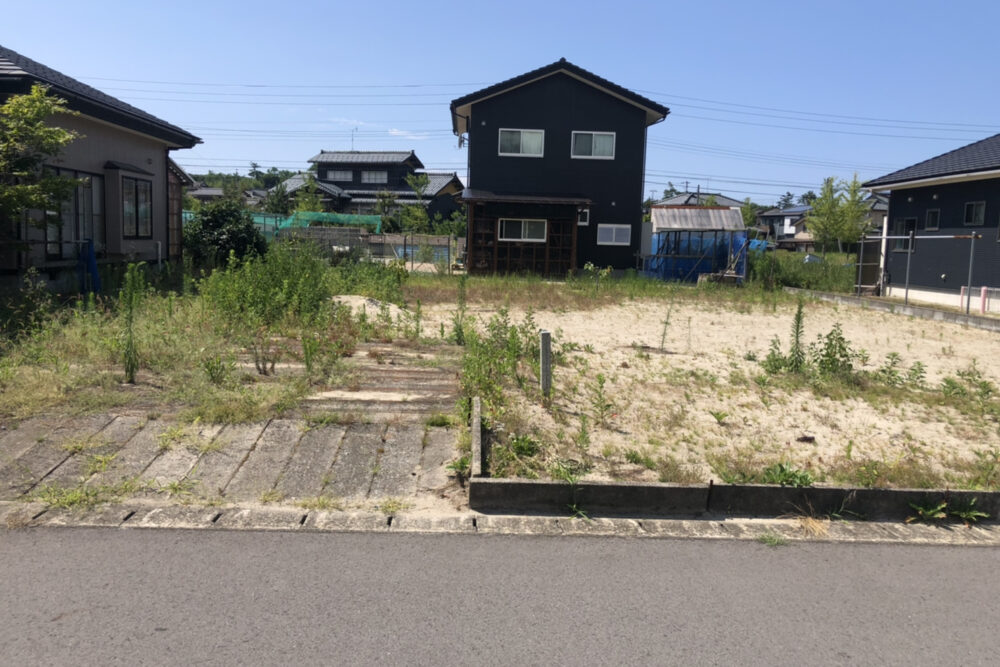 【売地】新発田市藤塚浜　　地積：355.85㎡（107.64坪）自然豊かな閑静な住宅地