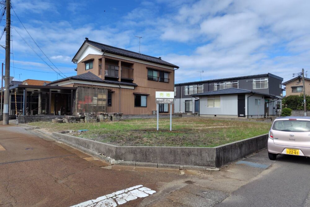 【売地】阿賀野市緑岡　角地(69.02坪）